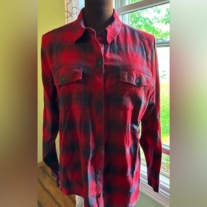 Eddie Bauer women’s classic fit button down